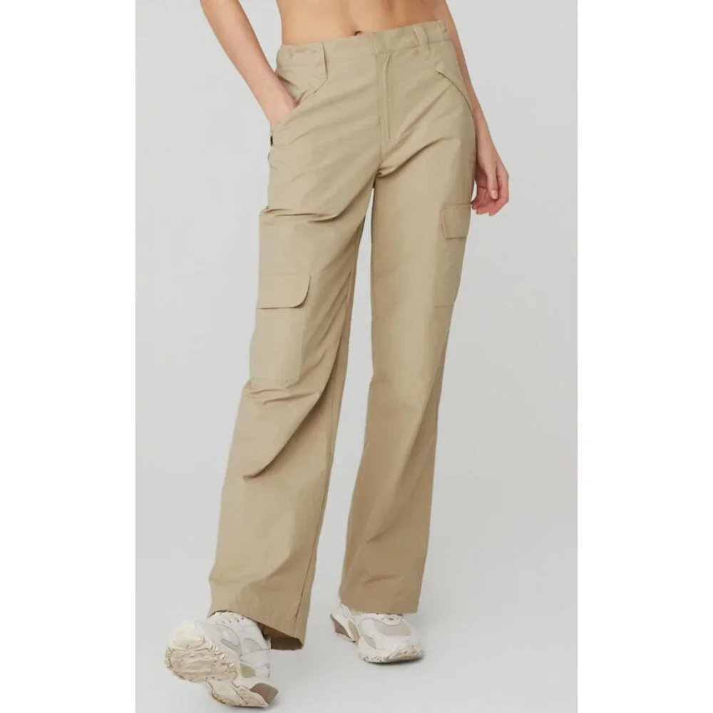 Alo Edge Trousers California Sand Tan Outdoor Hiking Utility Khaki Wide Leg Pant - Picture 4 of 13